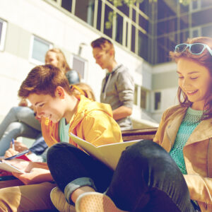 Hiszpański dla młodzieży w grupie 2x w tyg po 70 minut